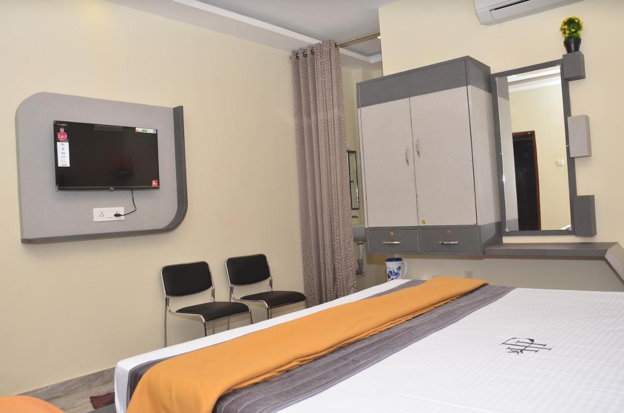 Hotel Panchavarnaa Rámesvaram Kültér fotó